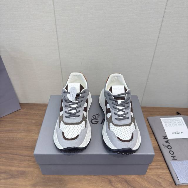 Hogan霍根2025 休闲运动鞋 厚底 高端系带板鞋 高版本 情侣款 这款由吴磊倾情代言 专柜同款 未来主义 奢潮款 全新Lnteractive Cube系列