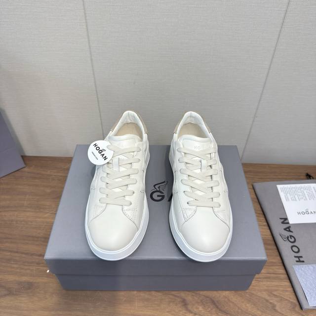 Hogan霍根2025 休闲运动鞋 厚底 高端系带板鞋 高版本 这款由吴磊倾情代言 专柜同款 未来主义 奢潮款 全新Lnteractive Cube系列 进口意