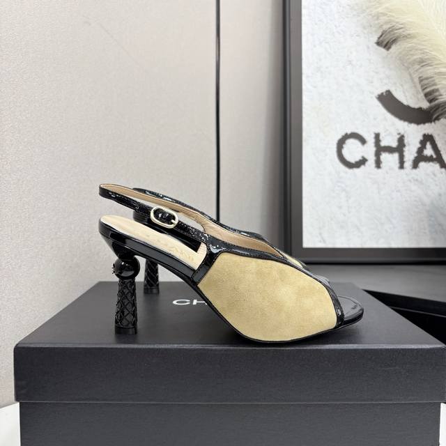 Chanel 25K新款鱼嘴手工坊系列 经典鱼嘴双Clogo设计～ 鞋面牛皮 内里羊皮 真皮大底 跟高8.5 Size:35-39 其他码数定做