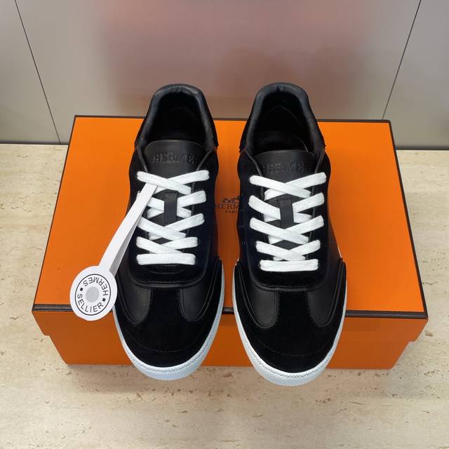 工厂p价p 爱马仕 Hermes 2026早春新款 Match 休闲系带百搭运动小白鞋 H家字母Logo时尚拼色平底滑板女鞋 材质：鞋面进口羊猄皮 进口小牛皮+