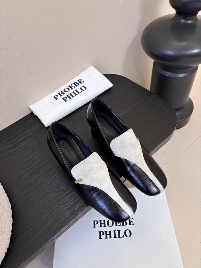 phoebe philo 早春新款高跟鞋简单的线条和低调的色彩，简约硬朗大女主风时尚通勤两不误对版油蜡皮牛皮面料，羊皮内里，意大利进口真皮大底，码数：35-39