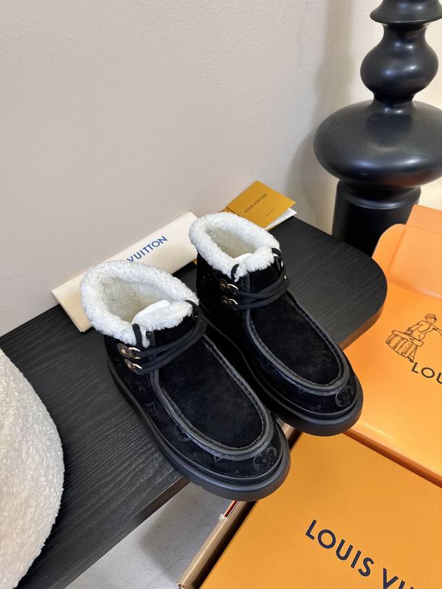 Lv 顶级版本Louis Vuitto路易斯威登Lv驴牌L家Archlight经典毛茸茸系列滑雪系列玛丽珍毛毛单鞋棉鞋未来可能也都排不上，很有质感也很轻便闭眼入