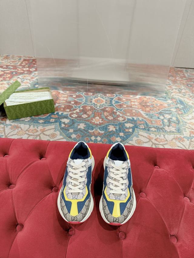 女款 意大利古驰Gucci老爹鞋 代购级 原版复刻 太古汇购入原版经过不断的改进细节，升级，从鞋子的包装-防伪标识-鞋盒配件-面料优化-大底工艺-车线走线-油边