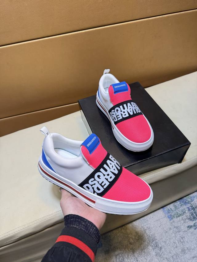 Dg～杜嘉班纳 顶级代购男士 Hk专柜同步发售。鞋底：原厂特供原版底，独家活动底超级舒适，原厂跟单货，高品质多色拼接设计做工精致细腻，独一无二， 丝绸面料，牛皮