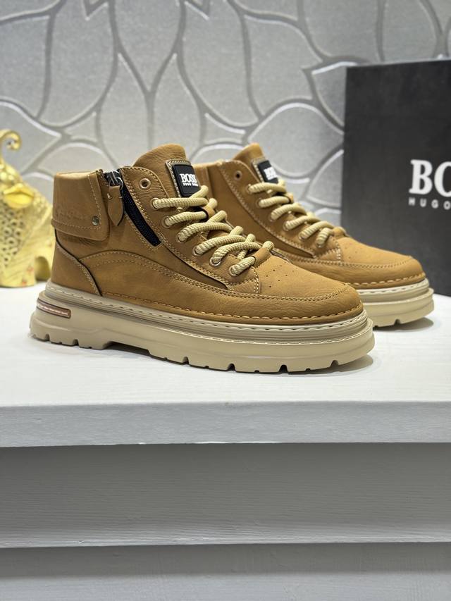 Boss* 顶级代购 男士高帮新款，原厂配置、鞋面牛皮制造 网布内里 鞋底：原厂特供原版底超级舒适，原厂跟单货 高品质，2色可选，可随意进出专柜.欢迎对比 DD