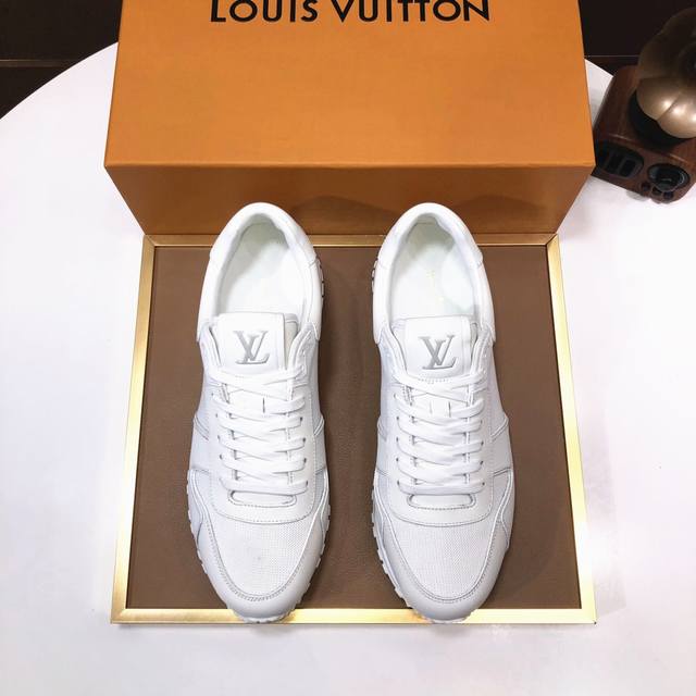 工厂P批 Louis Vuitton 原单 新款Lv路易威登 * 顶级版本 Lv经典潮鞋！选用进口原版牛皮 水染牛皮内里.原版耐磨橡胶大底！高品质精品！码数38