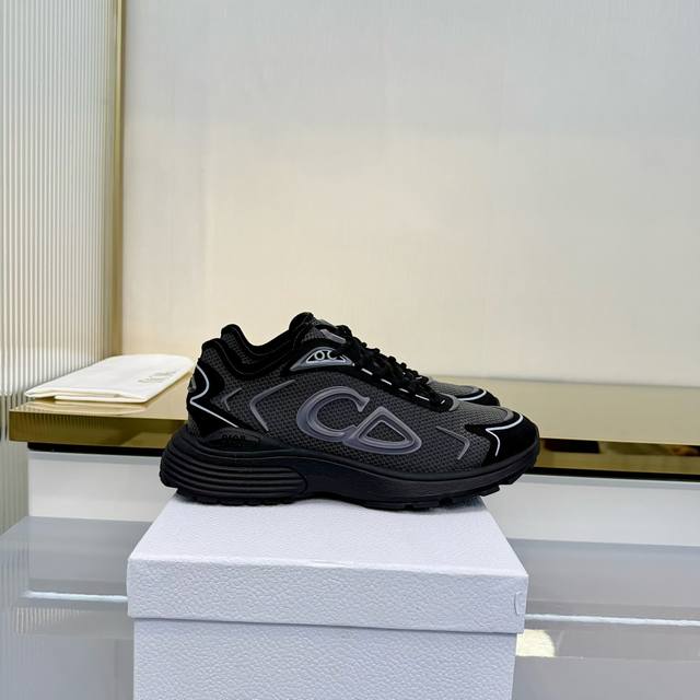 顶版 DDD 迪奥Dior 26款 全新 B30 新色系！！ 经典升级碰撞新火花 火爆休闲鞋 运动鞋 原版爆拆一比一完美复刻 工艺做工细节到位 原版定制材料 超