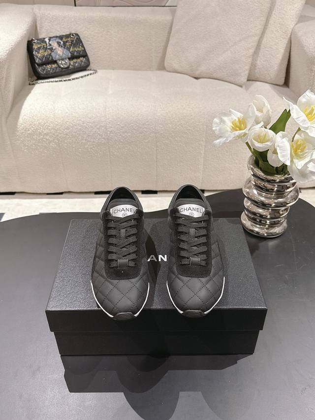 DDD - 布面 皮面 DDD - - 定制不退换 DDD 顶级货 DDD Chanel 香奈儿2025C新款菱格运动鞋 DDD 超轻便舒适的一款休闲鞋 DDD
