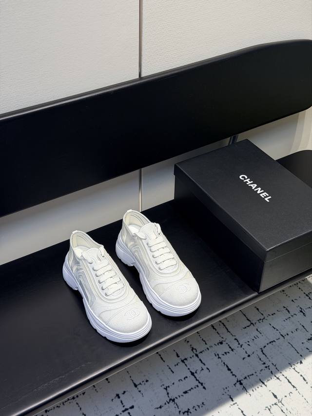 高版本出厂 DDD Chanel香奈儿F036 小香 2026Ss走秀新款厚底休闲鞋小白鞋运动鞋 饼干鞋 DDD 顶级版本～原版开发楦型 秀气有型 宽脚也不怕