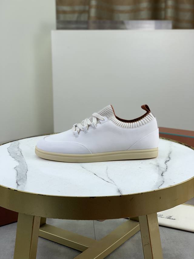 出厂价Pp 顶级版本 Loro Piana DDD 顶级正品级购买原版1:1复制 DDD 于1924年4月24日一手创立现有的Loro Piana公司。家族经营