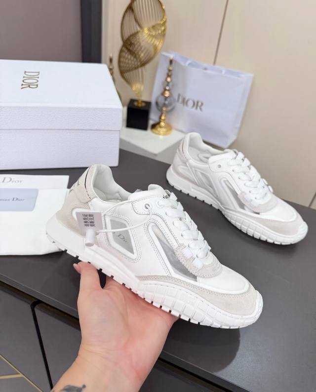 迪奥 Dior 最新款网纱镂空休闲鞋迪奥低帮系带休闲运动鞋，透气百搭，时尚防滑，原版1：1复制，高瑞系列潮品鞋 DDD 面料：牛京拼接网纱 DDD 内里：羊皮内