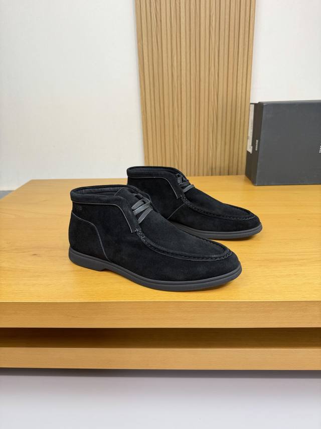 Boss 博思 DDD -高端品质 原单 休闲高帮鞋 DDD -鞋面：高丝光反绒小牛皮、鞋丹手工串串缝马克线、后跟空压品牌Logo DDD -内里：水染牛皮 D