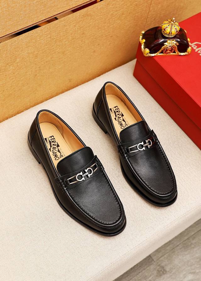 商品商标:Ferragamo 菲拉格慕 休闲皮鞋 DDD 正码码数: 38-44 45.46订制 DDD 商品材料:精选 进口头层小牛皮鞋面+原版五金扣,进口水 商品商标:Ferragamo 菲拉格慕 休闲皮鞋 DDD 正码码数: 38-44 45.46订制 DDD 商品材料:精选 进口头层小牛皮鞋面+原版五金扣,进口水