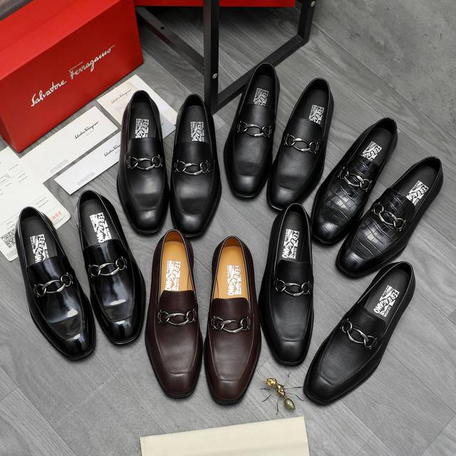商品商标：Ferragamo 菲拉格慕 ] 商务套脚皮鞋 DDD 正码码数: 38-46 45.46定做不退换 DDD 商品材料：精选优质小荔纹牛皮鞋面 牛皮内