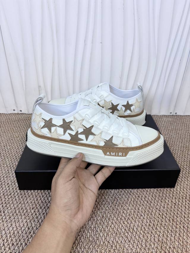 工厂P价 女装女鞋 运动原单 Amiri埃米尔爆款情侣星星鞋。休闲时尚领头羊。来自洛杉矶的高街潮牌独家爆版，众多明星网红同款，中国新说唱歌手小白Gali 王一博