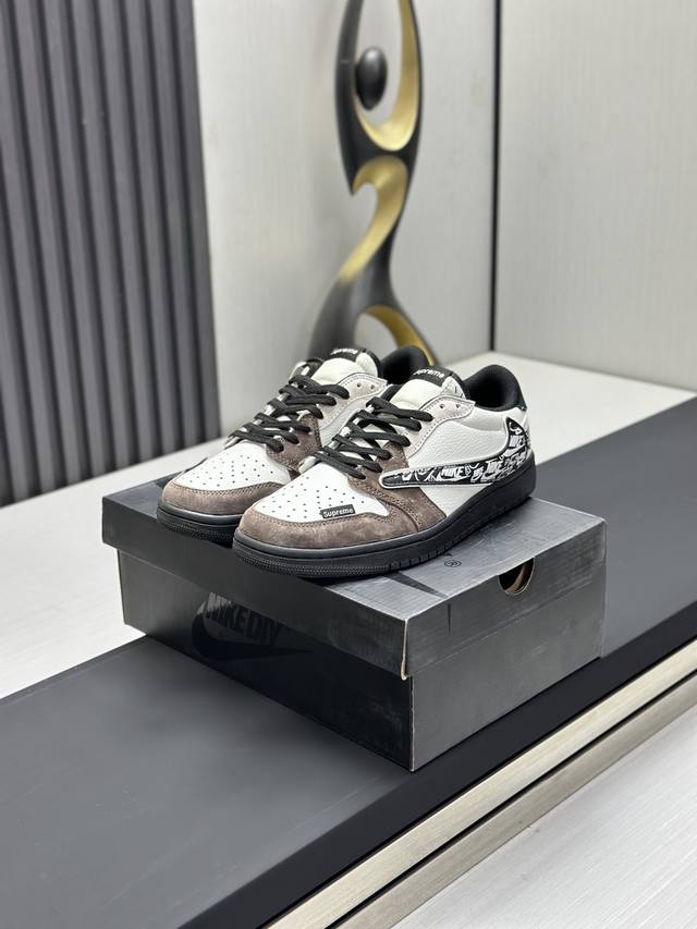 工厂P直销¥ Spureme&Nk联名系列卖疯了情侣款 DDD 专柜如图包装 广州大厂品质 DDD Nk Sb Dunk Low Spureme联名-翻毛藏蓝 工厂P直销¥ Spureme&Nk联名系列卖疯了情侣款 DDD 专柜如图包装 广州大厂品质 DDD Nk Sb Dunk Low Spureme联名-翻毛藏蓝