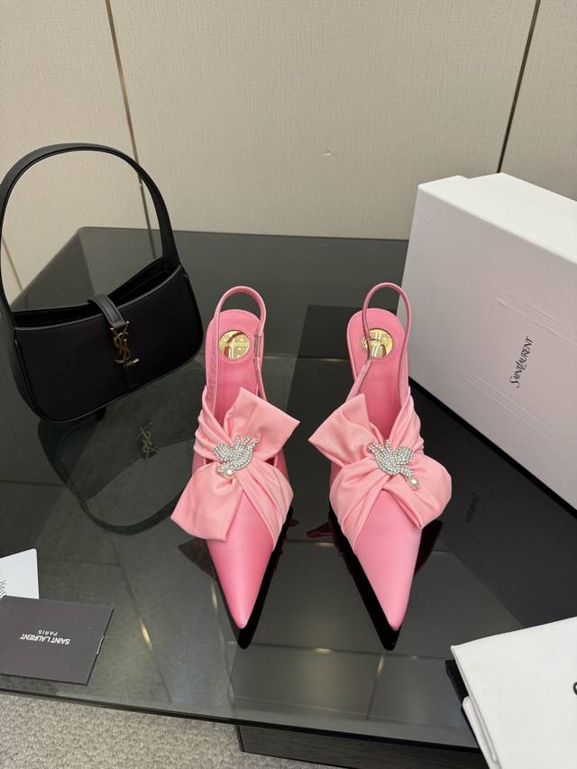 顶级版本 DDD Saint Laurent 圣罗兰蝴蝶结凉鞋尖头高跟鞋Ysl姐姐的美丽尤物高跟鞋 又是人间圣罗兰 Rose同款的高跟鞋化很好修饰脚型，奢华金属