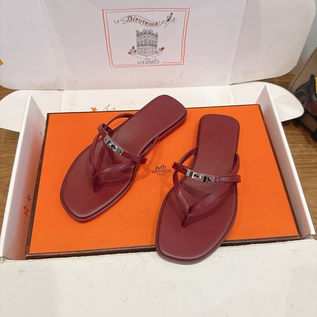 Hermes... A Eclair DDD 2026新色+爆款系列 DDD 版型超正，有一定厚度增高显腿长！透体透气 DDD 舒适的小牛皮，真皮包边垫脚 DD