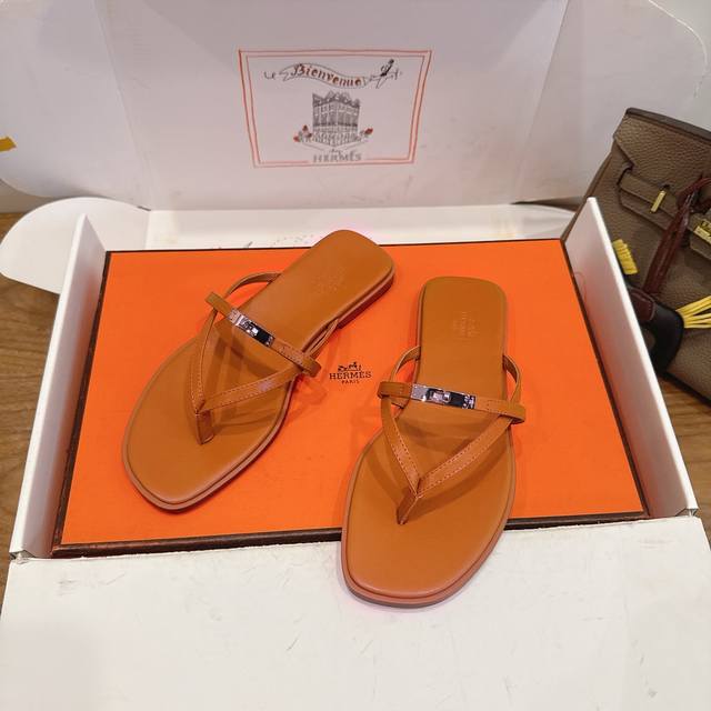 Hermes... A Eclair DDD 2026新色+爆款系列 DDD 版型超正，有一定厚度增高显腿长！透体透气 DDD 舒适的小牛皮，真皮包边垫脚 DD