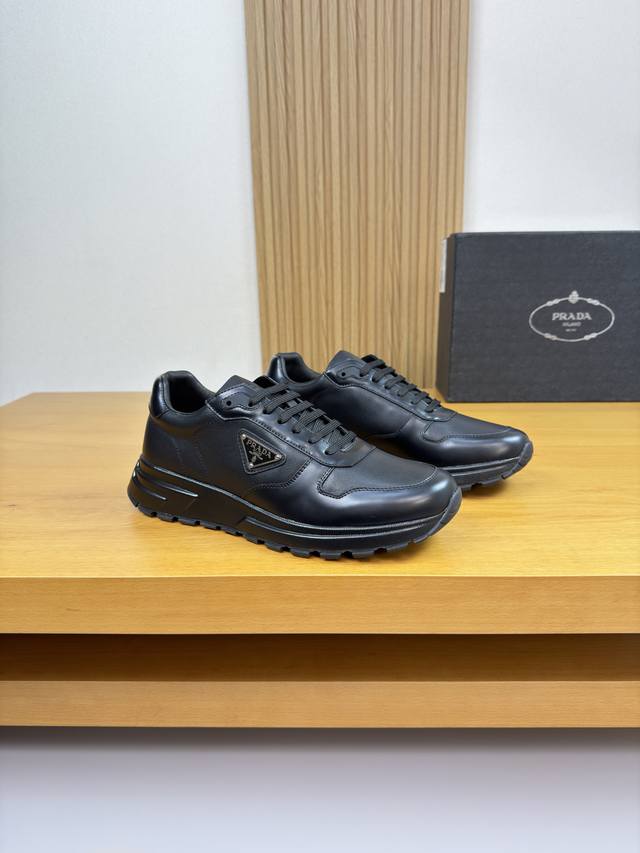 Prada 普拉达 DDD -高端品质 原单 休闲运动鞋 DDD -鞋面：进口开边珠小牛皮、纳帕小牛皮、鞋身车缝品牌金属扣件、鞋舌丝印高周波品牌Logo DDD