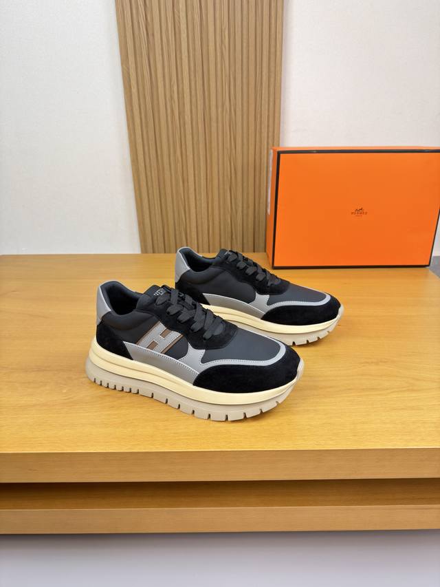 Hermes 爱马仕 DDD -高端品质 原单 休闲运动鞋 DDD -鞋面：纳帕小牛皮、反绒小牛皮、鞋身车缝品牌“H”图腾、鞋舌.车缝品牌Logo布标 DDD