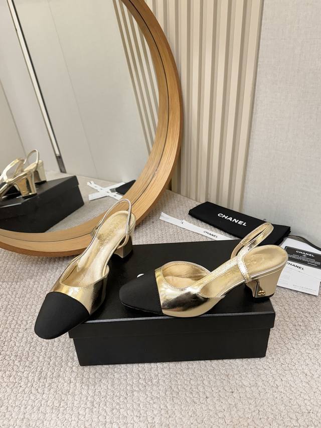 工厂P批P￥ DDD Chan*L经典Slingback小香. 芭蕾舞平底单鞋，平底凉鞋，6.5跟，9.0跟 DDD 就像Coco香奈儿女士说的：流行稍纵即逝，