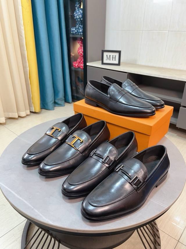 出厂价P Tods 牛皮内里托德斯 休闲皮鞋新款男士首选品牌款式新颖时尚独特潮流迎合各种场合不失优雅气质高端大气材料:牛皮压花进口真皮内里防滑耐磨大底码数38- 出厂价P Tods 牛皮内里托德斯 休闲皮鞋新款男士首选品牌款式新颖时尚独特潮流迎合各种场合不失优雅气质高端大气材料:牛皮压花进口真皮内里防滑耐磨大底码数38-