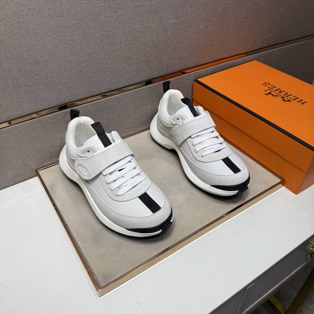 出厂价Pp 爱马仕～ 男士休闲鞋 2025Z柜同步发售 码数:38-44 # 6个颜色鞋面选用多材质拼接网布内里，舒适透气，鞋底：原版舒适耐磨大底，实物拍摄实物