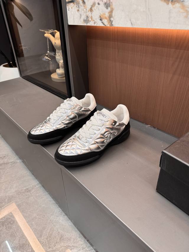 哑光 DDD 新款新色Chanel香奈儿最新款 小香棒球鞋 网球鞋 黑白 熊猫配色 休闲 运动鞋 DDD 原版购入开发 做货 小香最新隐藏款网球鞋软菱格纹 柔软