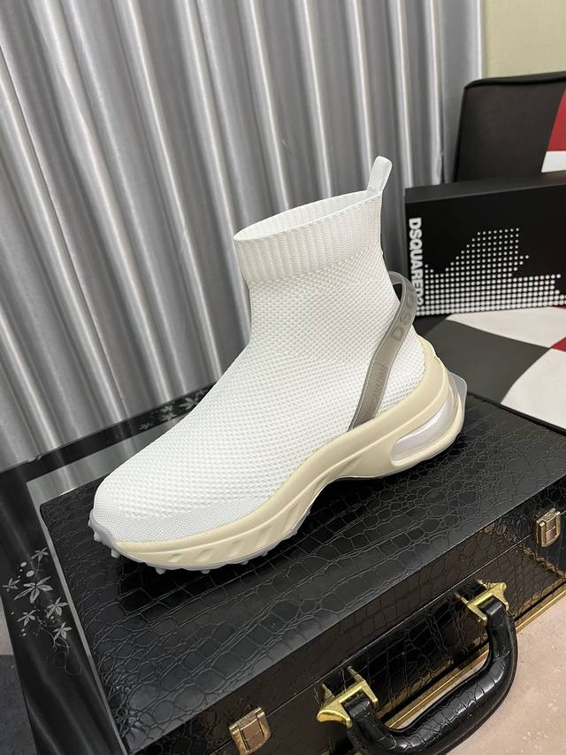 出厂价P D2家尖端男士新品运动休闲鞋 专柜同步 人气爆款，鞋面原版意大利进口透气网布搭配夜光材料，潮人必备，羊皮垫脚内里透气舒适，鞋底：原厂特供原版底，独家活