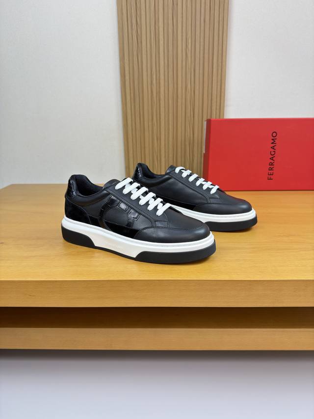 Ferragamo 菲拉格慕 DDD -高端品质 原单 休闲运动鞋 DDD -鞋面：纳帕小牛皮、反绒小牛皮、鞋身.车缝品牌图腾、鞋舌空压品牌Logo DDD -