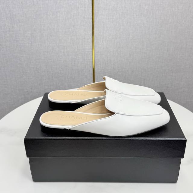 2025★★★★★ 众多明星网红上脚，国内外博主刷爆的一个百搭系列，春夏衣橱搭配必备 凉鞋首选. DDD 鞋面：编织绸缎 DDD 内里: 进口水晶羊皮内里 DD