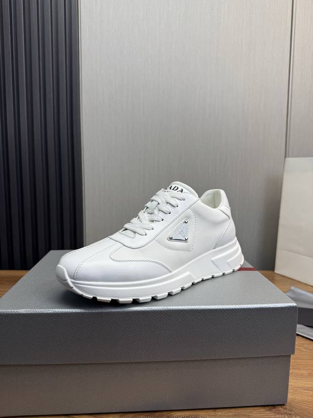 工厂P价 DDD Prada普拉达 爆款男鞋出货官网同步原版进口牛皮拼接防水面料+牛皮内里，1比1复刻 ，原厂原版底，38-45 45.定做不退换 DDD