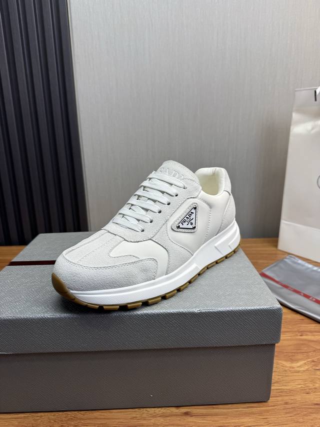 工厂P价 DDD Prada普拉达 男鞋专柜爆款，官网同步，1高品质出货原版牛皮+牛皮内里，11复刻 ，原厂原版底，38-45 45定做不退换 DDD