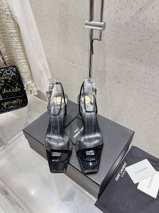 Saint Laurent 圣罗兰 Ysl 新款尖头高跟凉鞋拖鞋 DDD 原版套楦 顶级品质 DDD 鞋面：进口真丝烫钻 DDD 垫脚：进口羊皮里 DDD 五金