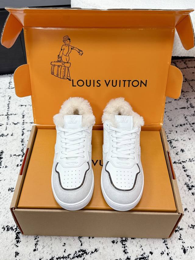 代购级 DDD Louis Vuitton 驴家 25 秋冬 Ski滑雪系列 皮毛一体 毛里 板鞋 休闲鞋 DDD 25滑雪系列 毛里 白色皮革+浅蓝牛仔拼接，