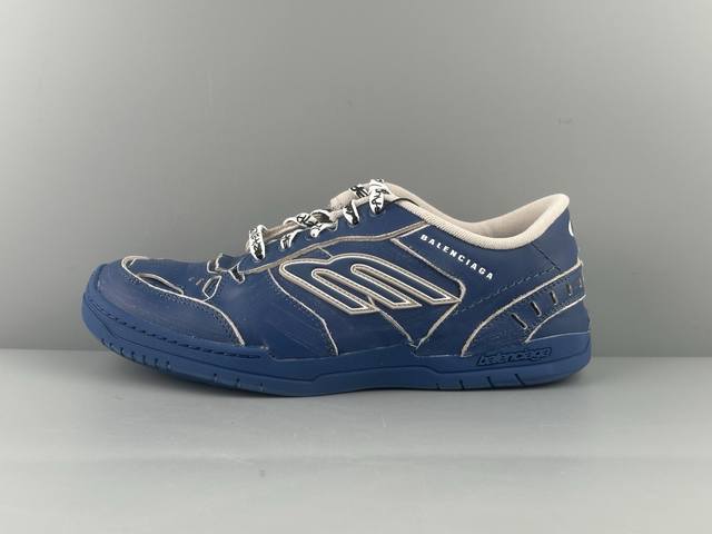 代购级别版本,区分市面普通货!Balenciaga巴黎世家 Hamptons Worn-Out 圆头系带 低帮 生活休闲鞋 情侣款 独立私模大底 原厂做旧手法 代购级别版本,区分市面普通货!Balenciaga巴黎世家 Hamptons Worn-Out 圆头系带 低帮 生活休闲鞋 情侣款 独立私模大底 原厂做旧手法