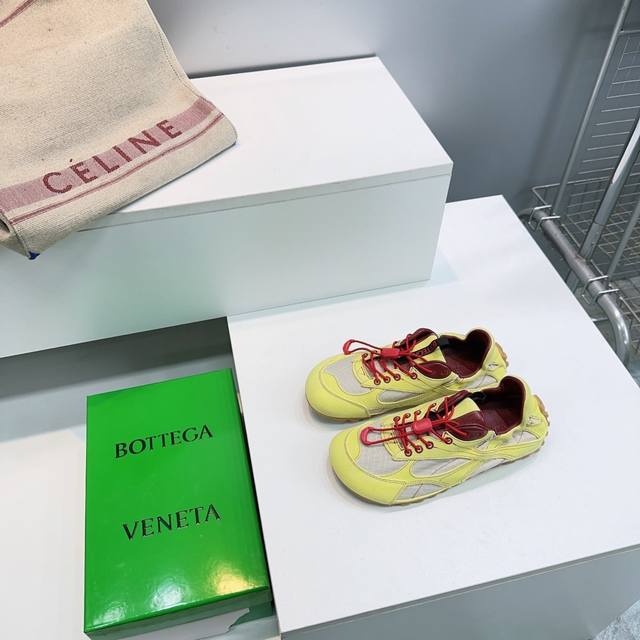 高品质出厂女 ！男 ！顶级品质情侣款！Bottega Veneta葆蝶家26春夏新色Bv 反绒运动鞋老爹鞋休闲鞋！原版购入开发！采用原版进口细腻羊京面料，原版一