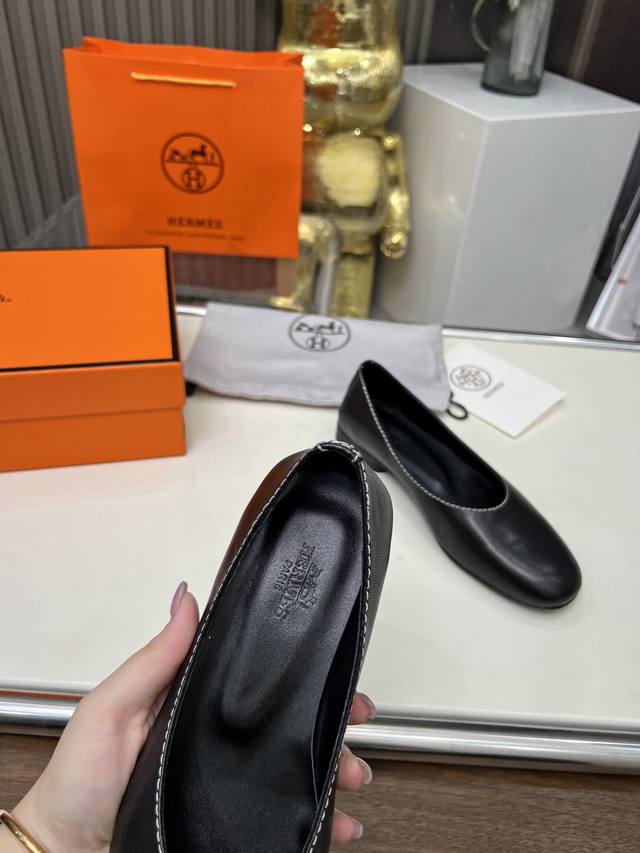 2025爱玛仕秋季新款 DDD 面料：油腊羊皮 DDD 内里：羊皮 DDD 大底：意大利真皮底 DDD 35 42码 DDD