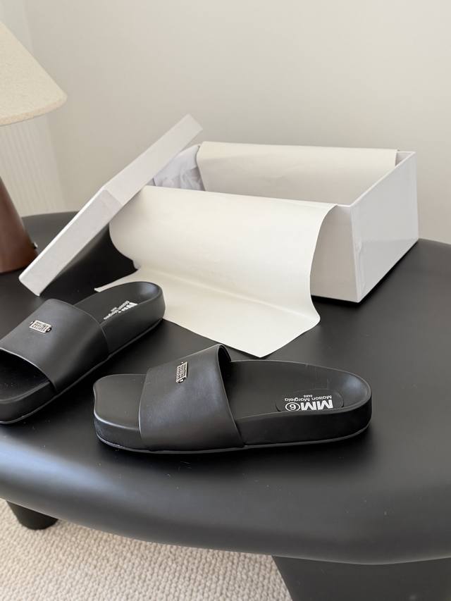 高定品质！Maison Margiela Mm6拖鞋 Tabi DDD 意产植鞣羊皮！ DDD 欢迎对比 真正的原版大底！ DDD Size:35-39 其他码