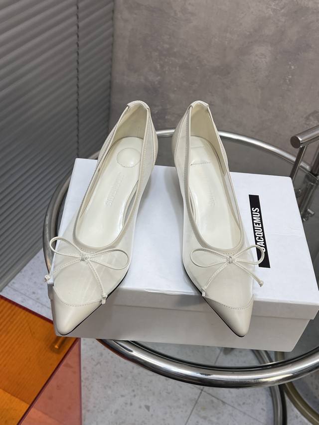 出厂 DDD Jacquemus 26Ss春夏新品 网纱蝴蝶结尖头猫跟单鞋 DDD 鞋面:原版特定网纱 DDD 内里:进口混种羊皮 DDD 大底:原版意大利真皮 出厂 DDD Jacquemus 26Ss春夏新品 网纱蝴蝶结尖头猫跟单鞋 DDD 鞋面:原版特定网纱 DDD 内里:进口混种羊皮 DDD 大底:原版意大利真皮