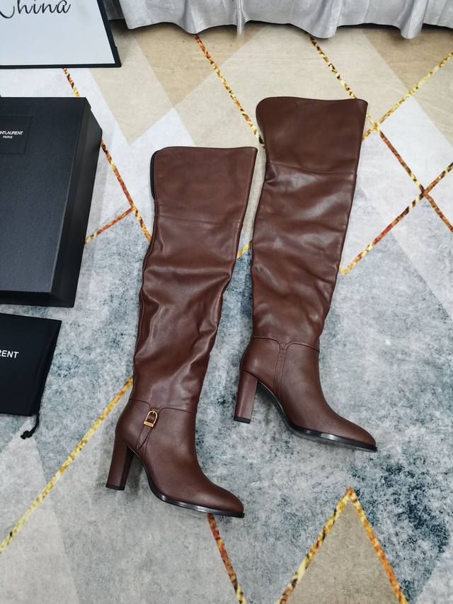 上新2025新款皮带扣套筒长靴 DDD 细节处理完美 DDD 垫脚羊皮 质感细腻 DDD Aaa级意大利黑色真皮大底 DDD 极致完美复刻 DDD 1鞋面：进口