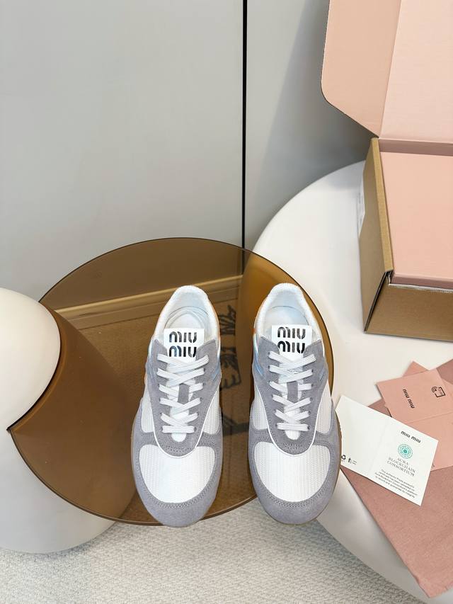 顶级版本 DDD Miumiu｜缪缪2026秋冬新品情侣款撞色网布休闲德训鞋 升级版 男码+10 DDD Miu Miu 缪缪大秀上爆出的这双球鞋 后全球各大代