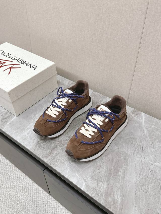 Dolce&Gabbana 杜嘉班纳秋冬爆款 老爹鞋 休闲运动鞋 DDD 原版购入 开发 做货 Dg Together 系列以品牌 Dna 摩登视角灵感源泉 新