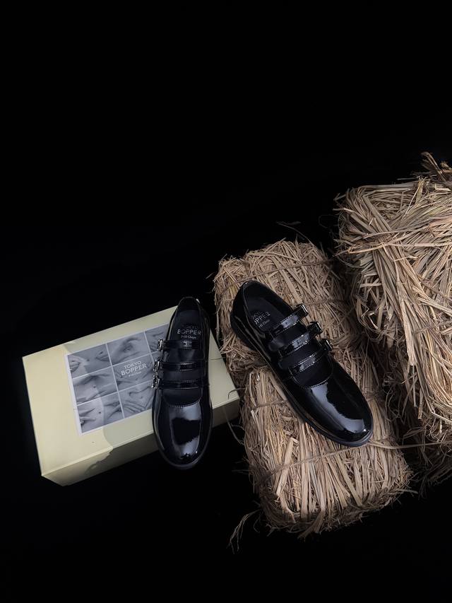 2025秋冬新款 小众潮品Tokyo Bopper搭扣玛丽珍鞋！小红书种草款～东京代购超火 DDD 原版1:1定制反复调试 DDD 面料：原版环保牛皮 漆皮 D