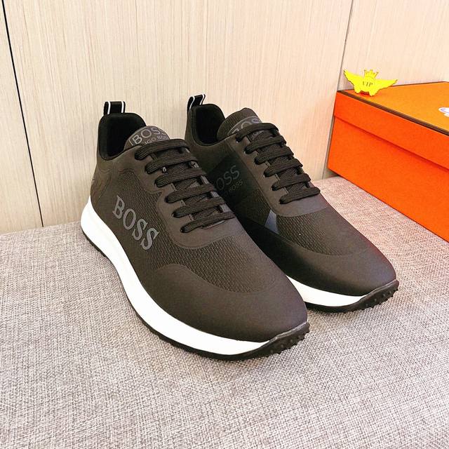 工厂P批 Boss 男鞋高端品牌 官网1：1最新力作：鞋面采用意大利官网原版专用科技布面料搭配头层牛皮原版舒适透气内里原版指定防滑大底制作让行走更加便捷舒适！独