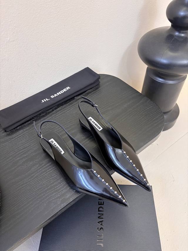 Jilsander个性潮流新品正品购入开发、完美复刻一比一做法、经典的线条设计、炒鸡百搭的一款夏季单品, 网红博主小姐姐们的挚爱,社交平台的各种夸赞,人气超高质 Jilsander个性潮流新品正品购入开发、完美复刻一比一做法、经典的线条设计、炒鸡百搭的一款夏季单品, 网红博主小姐姐们的挚爱,社交平台的各种夸赞,人气超高质