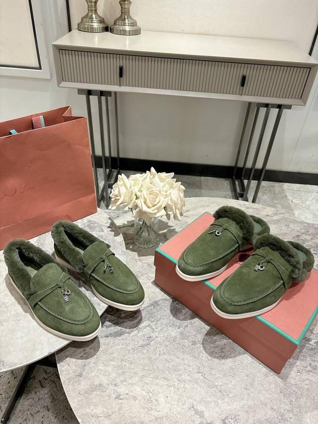 半拖 男10， DDD 单鞋 男10， DDD Loro Pian*经典爆款Lp顶级版本 英伦流苏平底毛毛乐福鞋 兔毛升级版 DDD 原来这就是传说走两万步都不