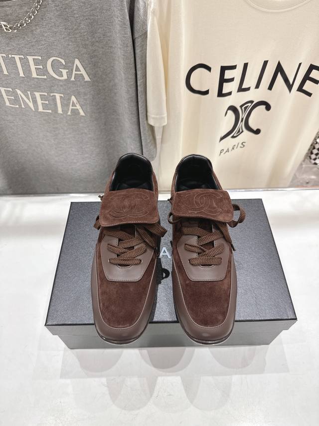 早春新款熊猫鞋休闲运动鞋饼干鞋 DDD 顶级版本～原版开发楦型 秀气有型 宽脚也不怕 不会显脚肥，上脚好看又舒适！穿起来脚感非常轻盈！舒适透气！超级显白 真的是