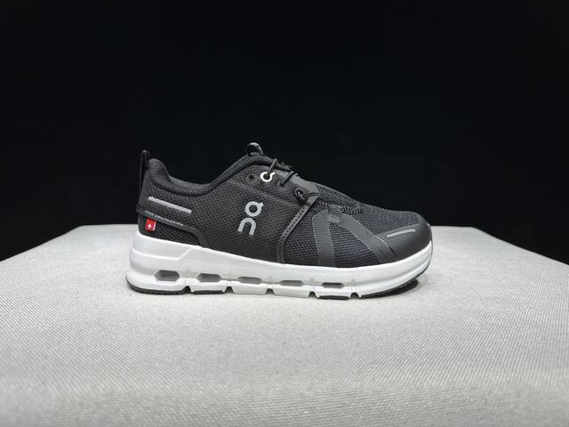 顶级版本On昂跑 Cloud Sky 织物 舒适百搭 减震透气轻便 低帮 生活休闲鞋。 DDD 瑞士高性能运动品牌On打造的此系列作品，鞋面由再生聚酯纤维和网眼